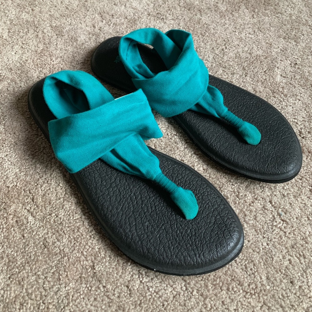 Sanuk Yoga Slings